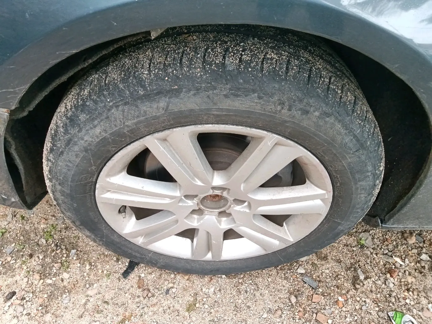 2010 Audi A4 2.0 TDI, Diesel, Automatic, 73,818 km, tyre