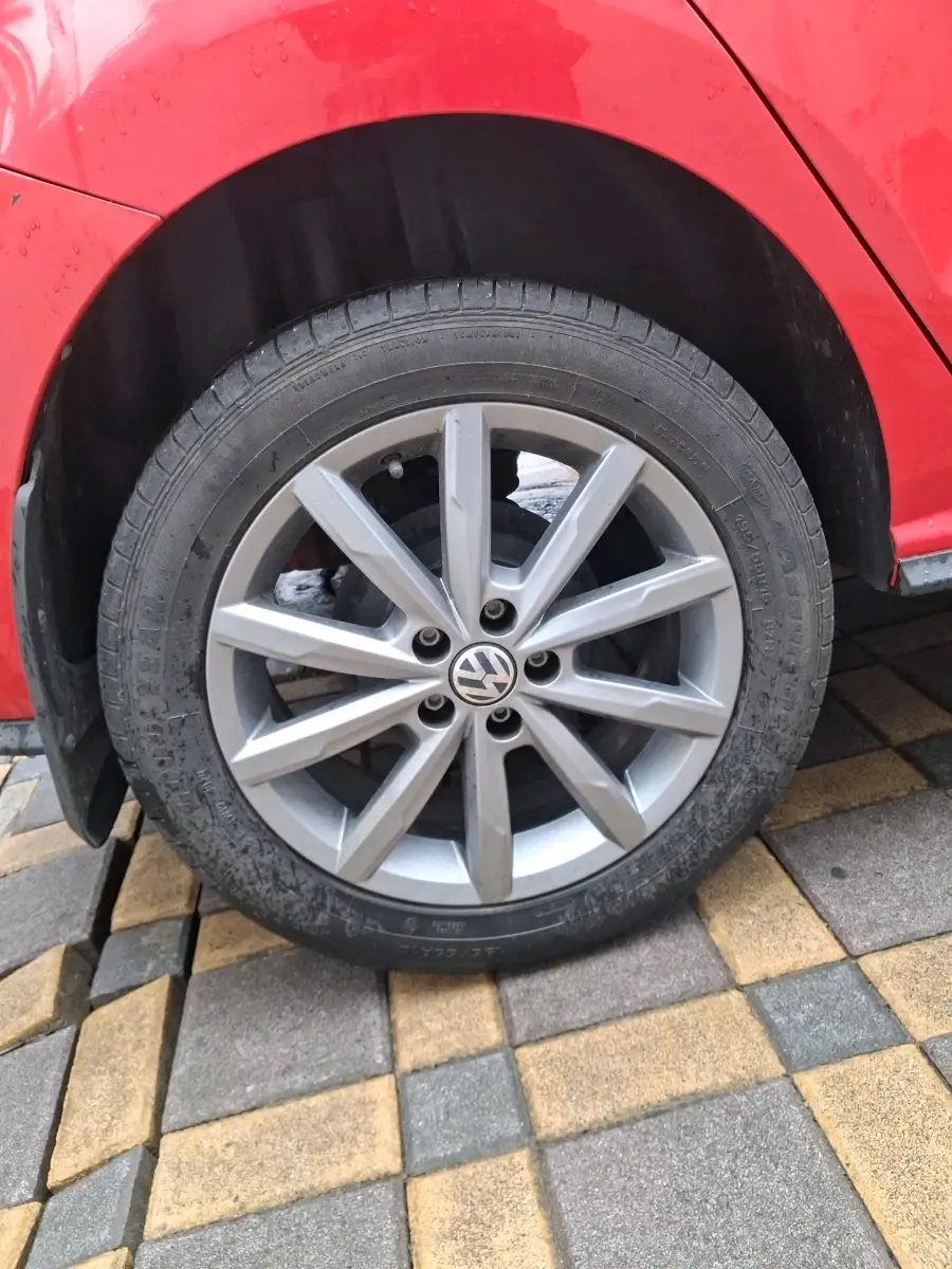 2021 Volkswagen Polo HIGHLINE PLUS 1.0L TSI AT, Petrol, Automatic, 17,908 km, tyre