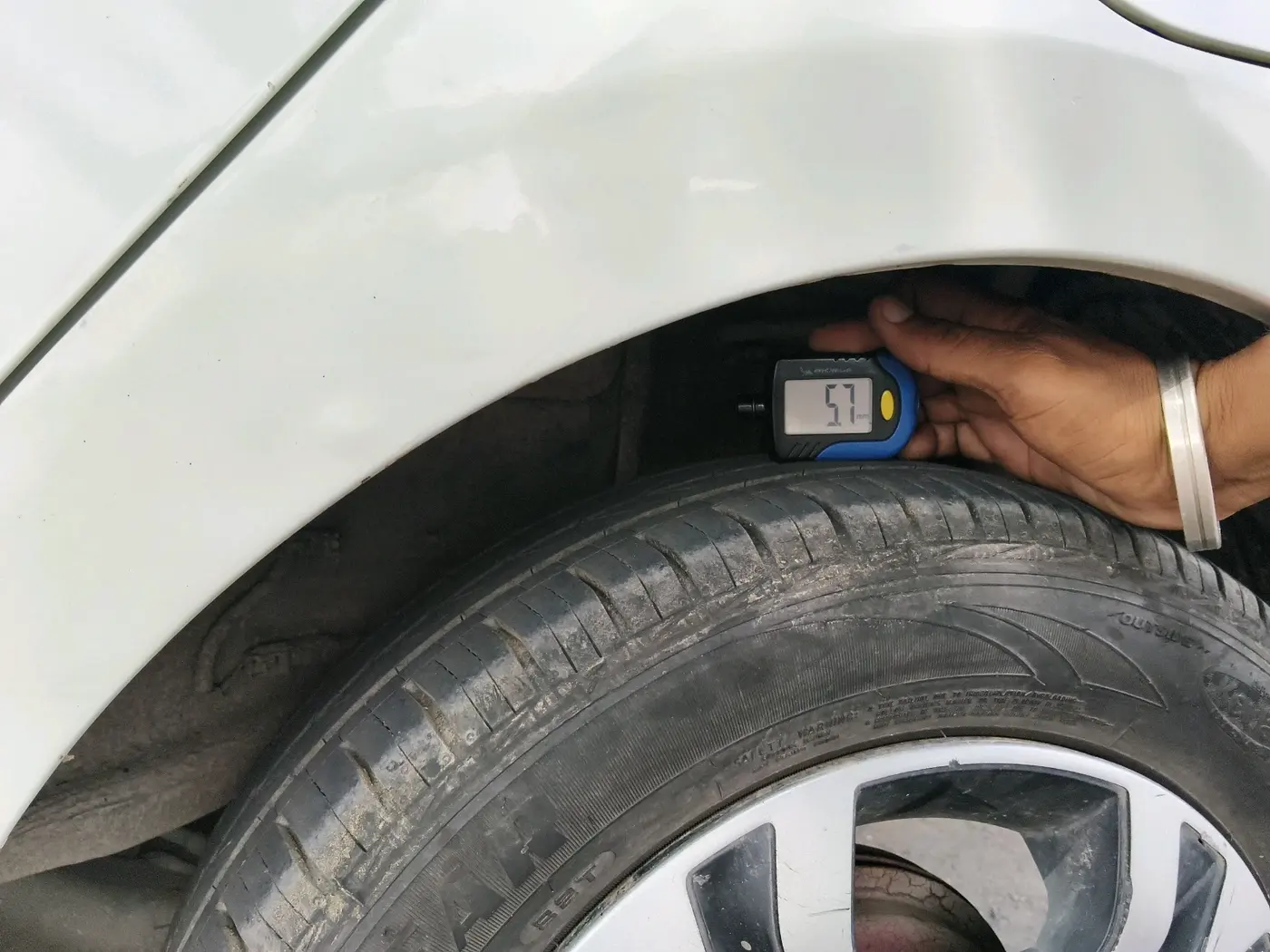 2019 Tata Tiago XZ PETROL, Petrol, Manual, 61,820 km, tyre