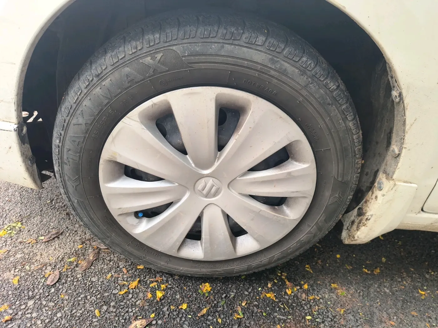 2017 Maruti Ertiga VDI SHVS, Diesel, Manual, 99,514 km, tyre
