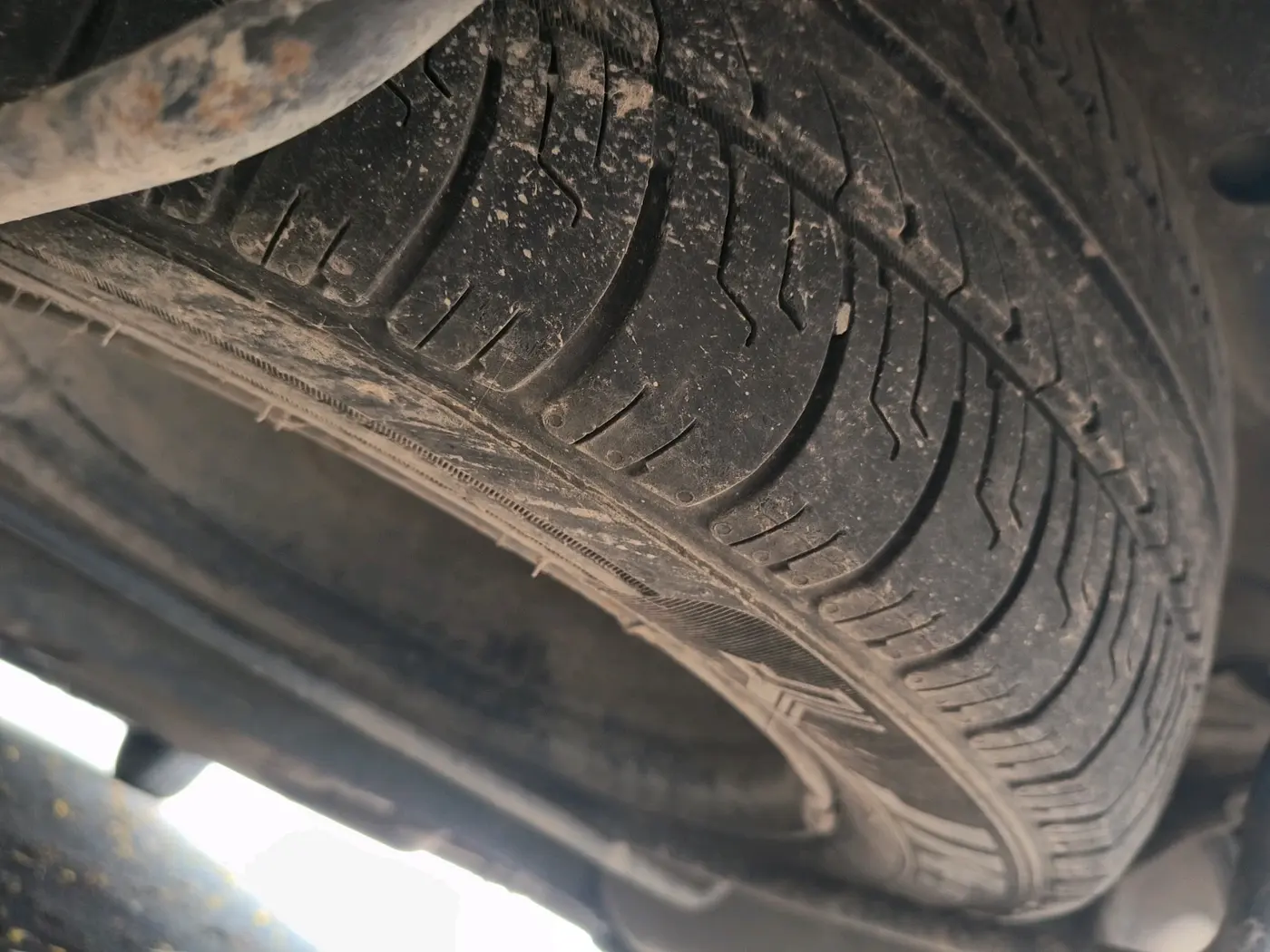 2017 Maruti Ertiga VDI SHVS, Diesel, Manual, 99,514 km, tyre