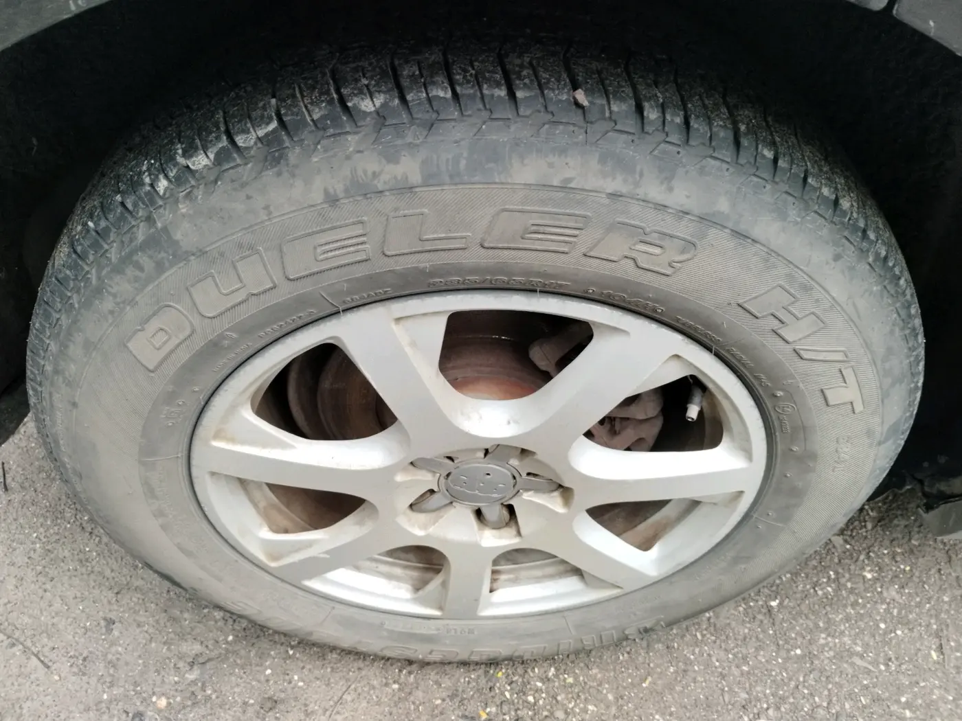 2013 Audi Q5 2.0 TDI QUATTRO, Diesel, Automatic, 1,53,229 km, tyre
