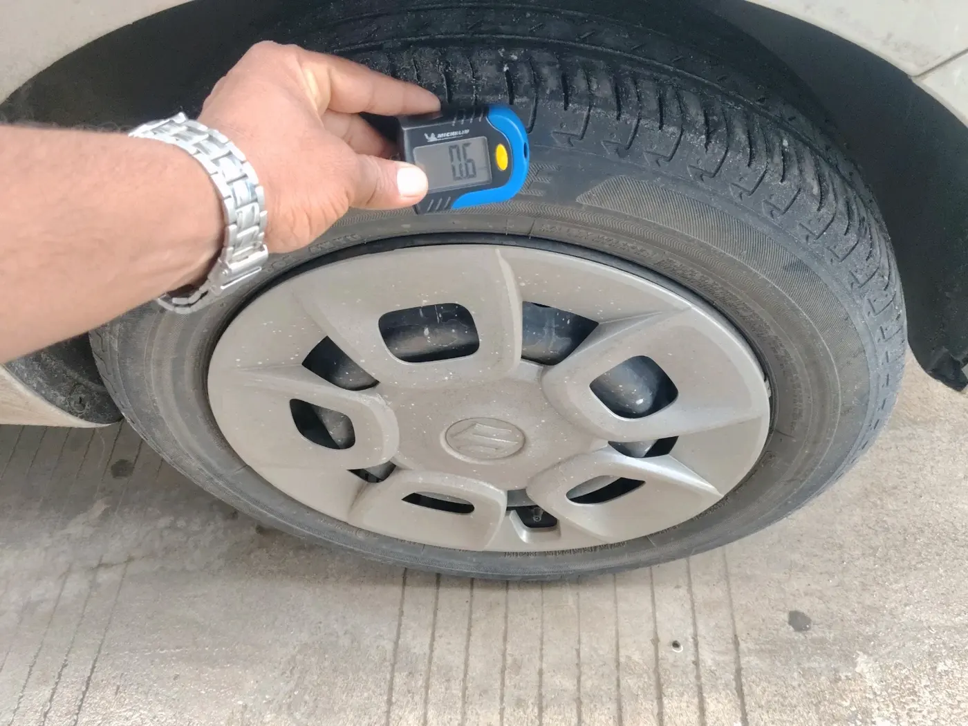 2019 Maruti IGNIS DELTA 1.2, Petrol, Manual, 82,007 km, tyre