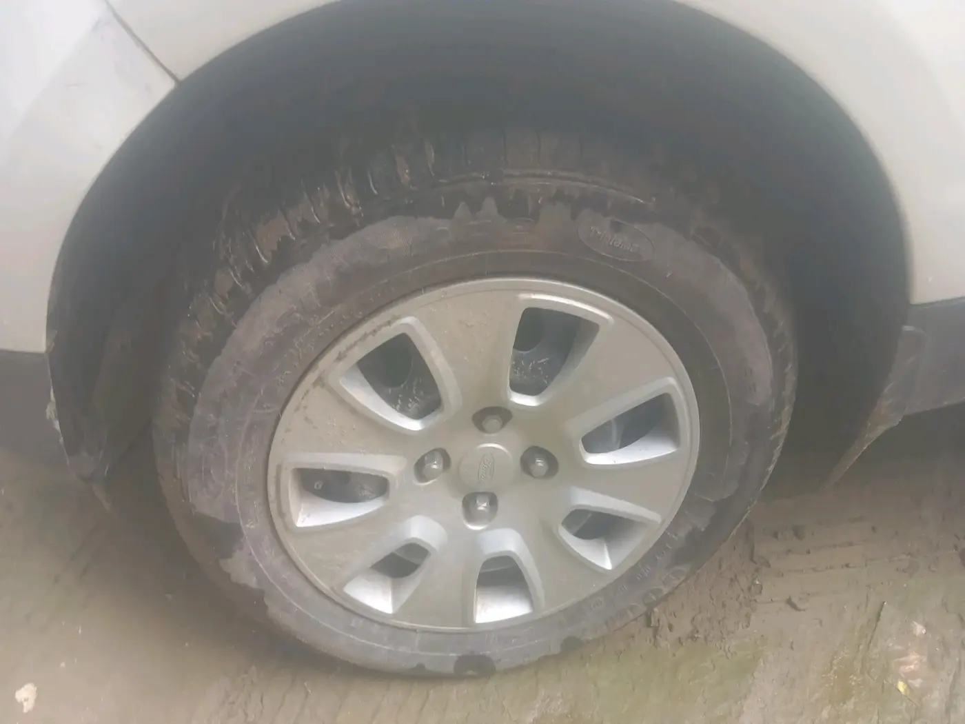 2018 Ford Ecosport TREND 1.5L PETROL, Petrol, Manual, 63,133 km, tyre