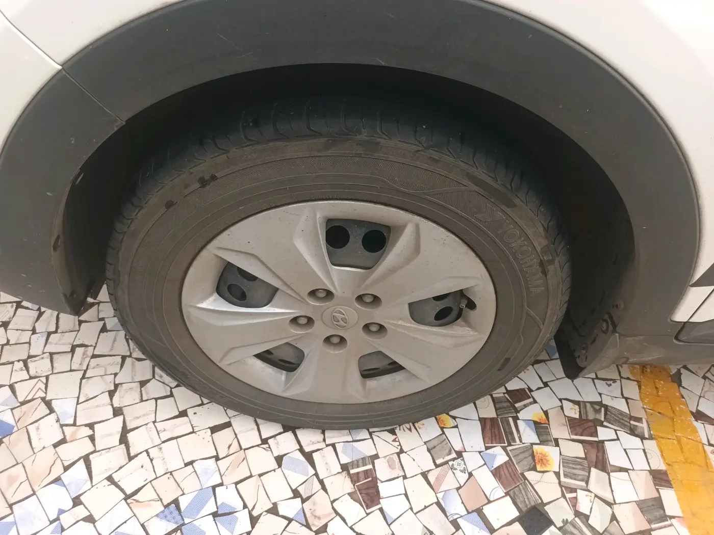 2019 Hyundai Creta E PLUS 1.4 DIESEL, Diesel, Manual, 1,08,817 km, tyre