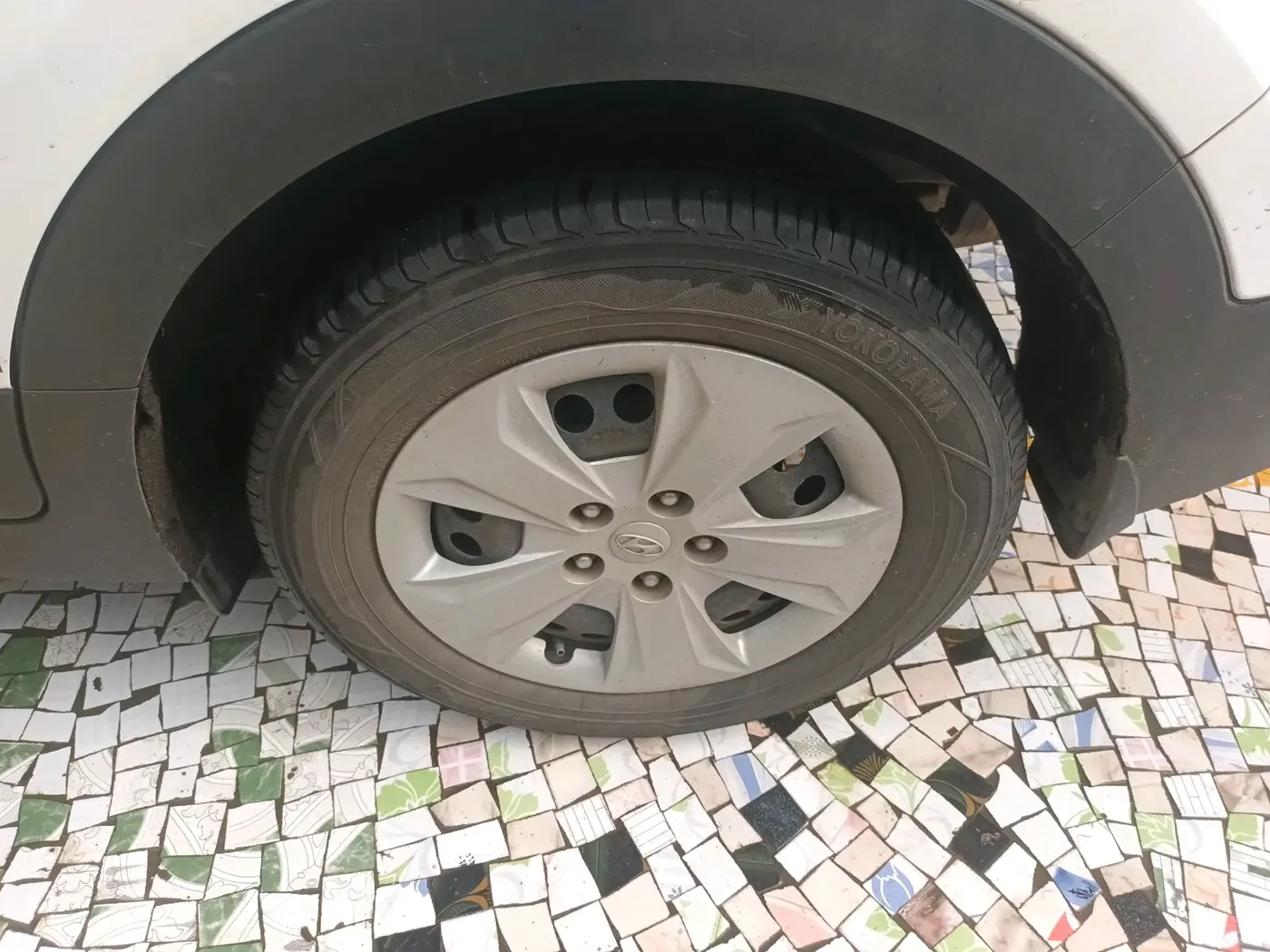2019 Hyundai Creta E PLUS 1.4 DIESEL, Diesel, Manual, 1,08,817 km, tyre
