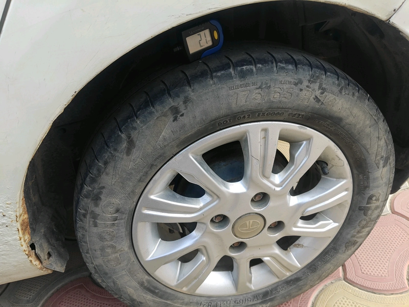 Tyres