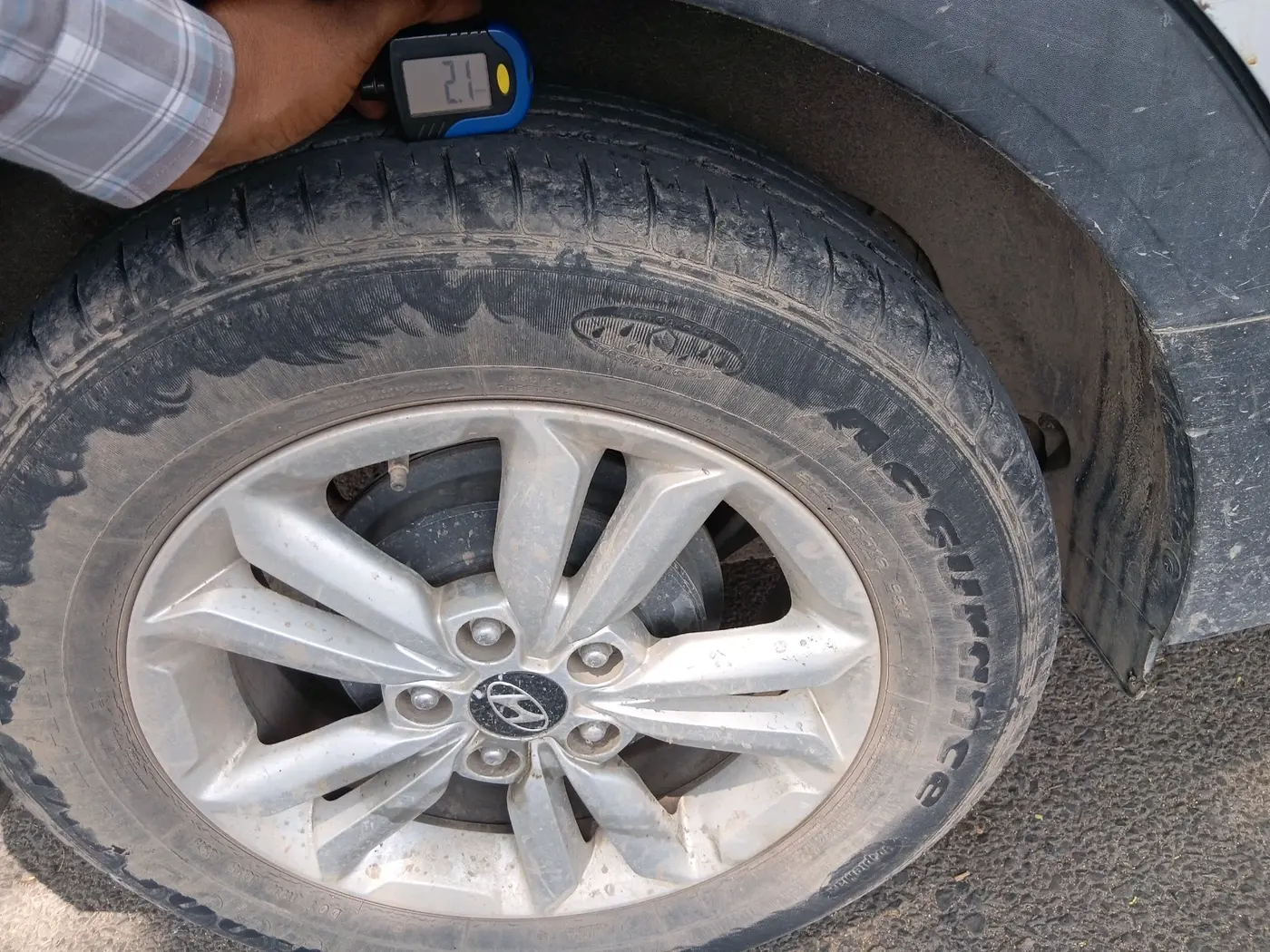2015 Hyundai Creta SX PLUS 1.6 PETROL, Petrol, Manual, 25,341 km, tyre