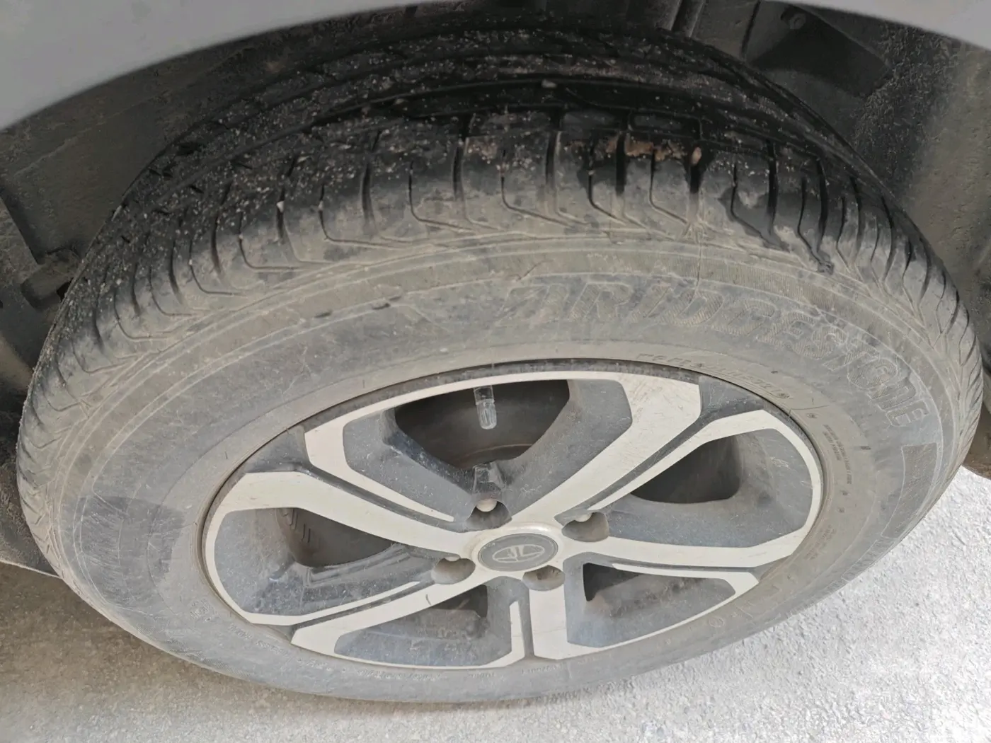 2021 Tata NEXON XZA PLUS SUNROOF PETROL, Petrol, Automatic, 61,260 km, tyre