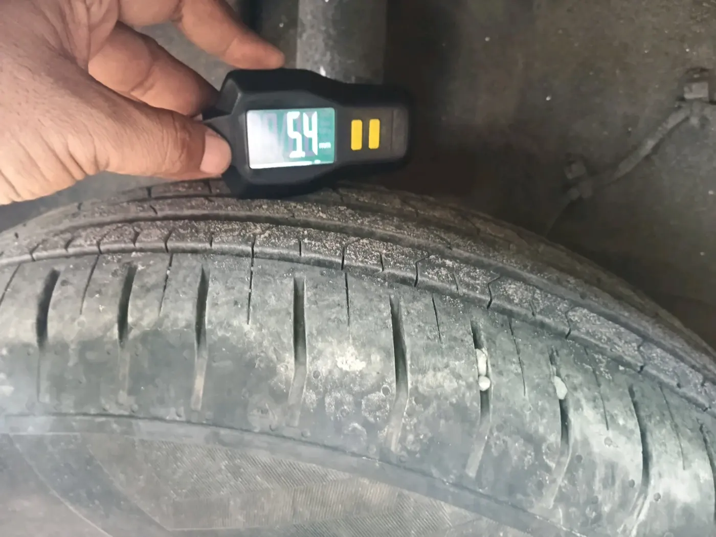 2022 Tata PUNCH ADVENTURE MT, Petrol, Manual, 21,187 km, tyre