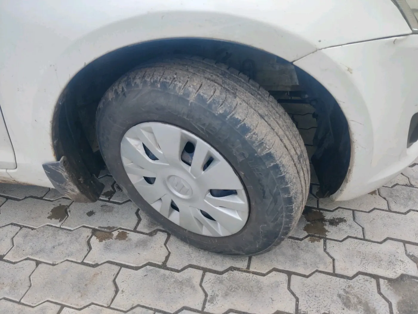 2012 Maruti Swift VDI, Diesel, Manual, 94,968 km, tyre