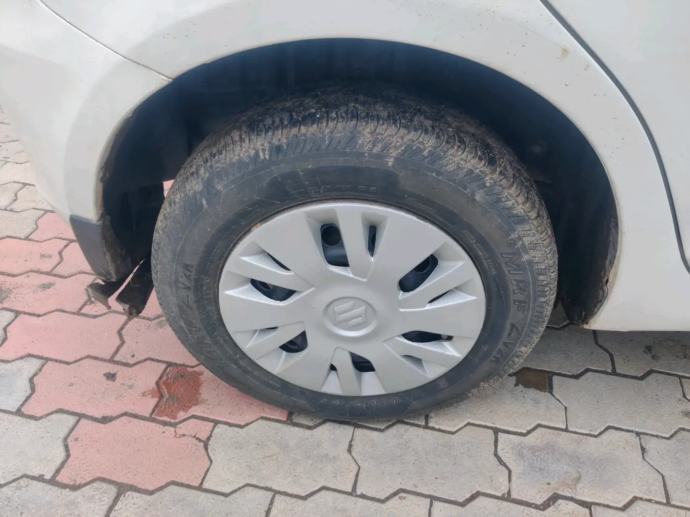 2012 Maruti Swift VDI, Diesel, Manual, 94,968 km, tyre