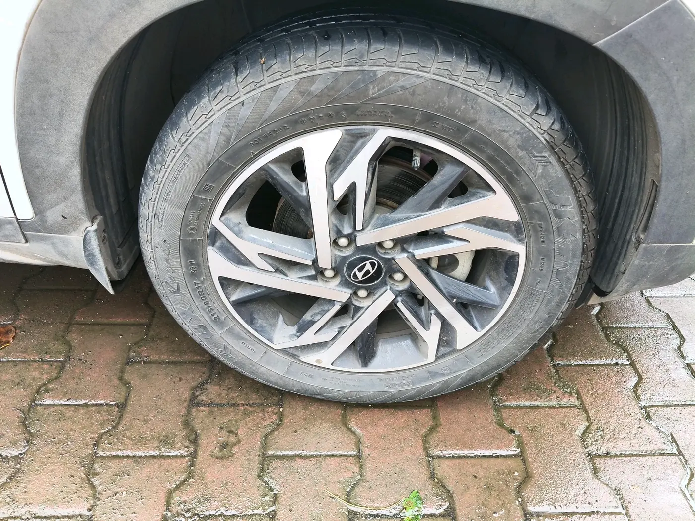 2024 Hyundai Creta SX (O) IVT 1.5 PETROL, Petrol, Automatic, 17,278 km, tyre