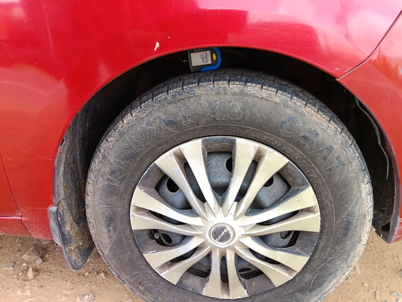 2012 Hyundai i10 MAGNA 1.1, Petrol, Manual, 66,600 km, tyre