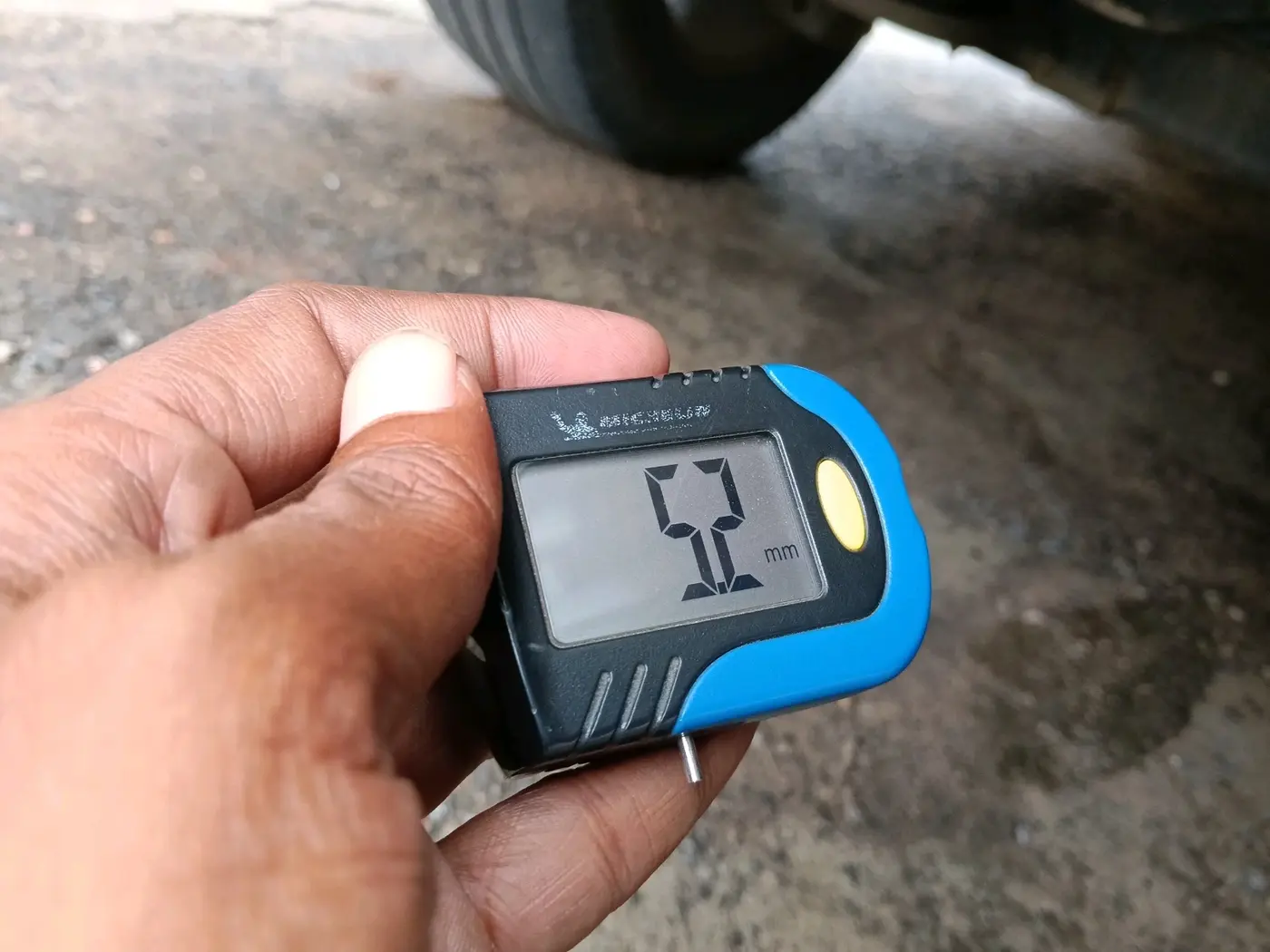 2024 Tata Safari Accomplished 7str AT, Diesel, Automatic, 44,205 km, tyre