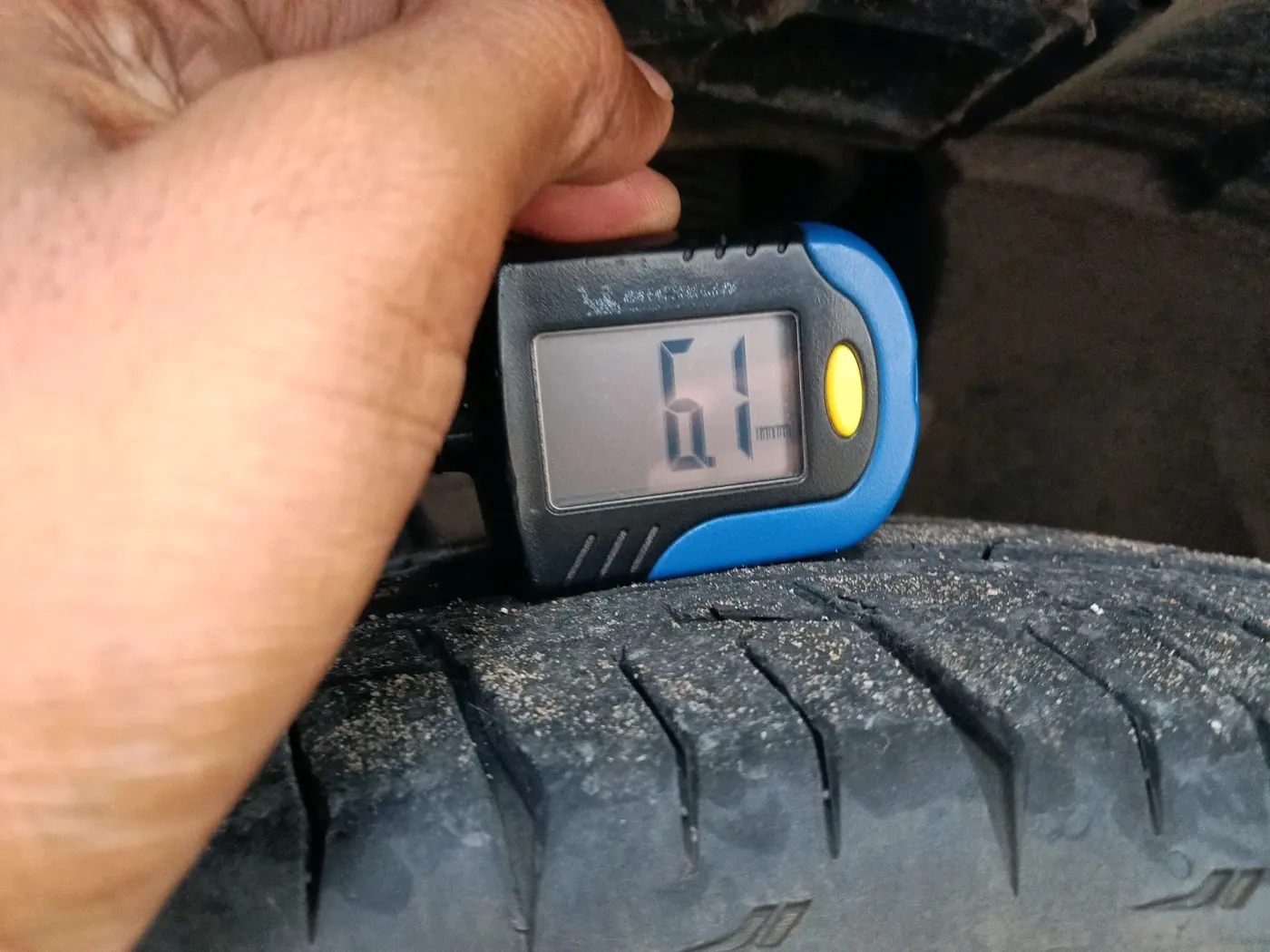 2024 Tata Safari Accomplished 7str AT, Diesel, Automatic, 44,205 km, tyre