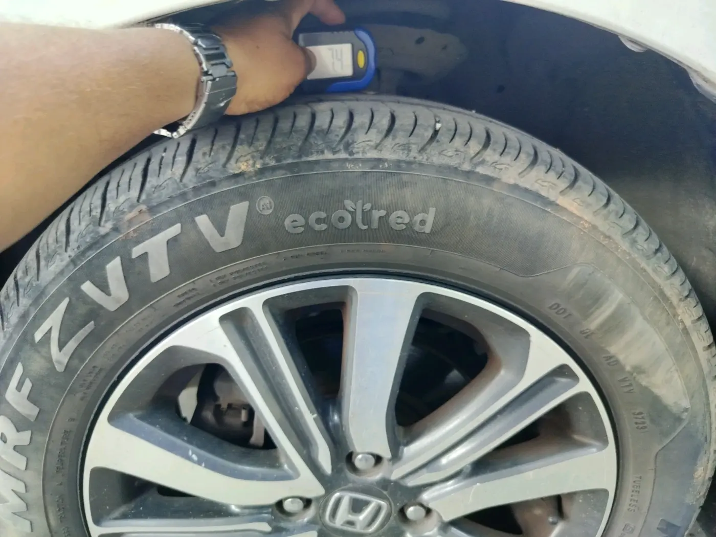 2018 Honda City 1.5L I-VTEC V MT, CNG, Manual, 1,29,874 km, tyre