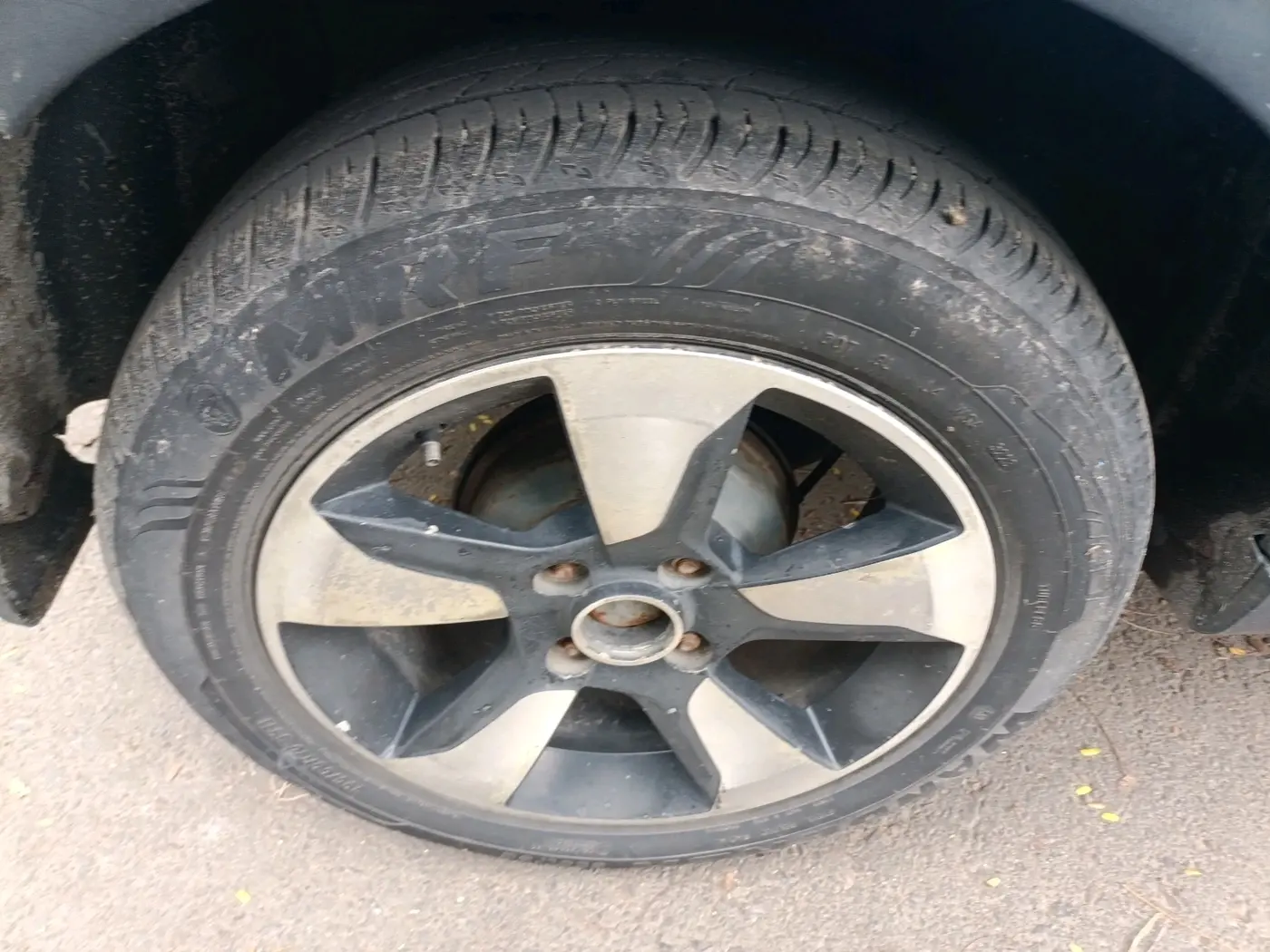 2018 Tata NEXON XM DIESEL, Diesel, Manual, 1,43,427 km, tyre