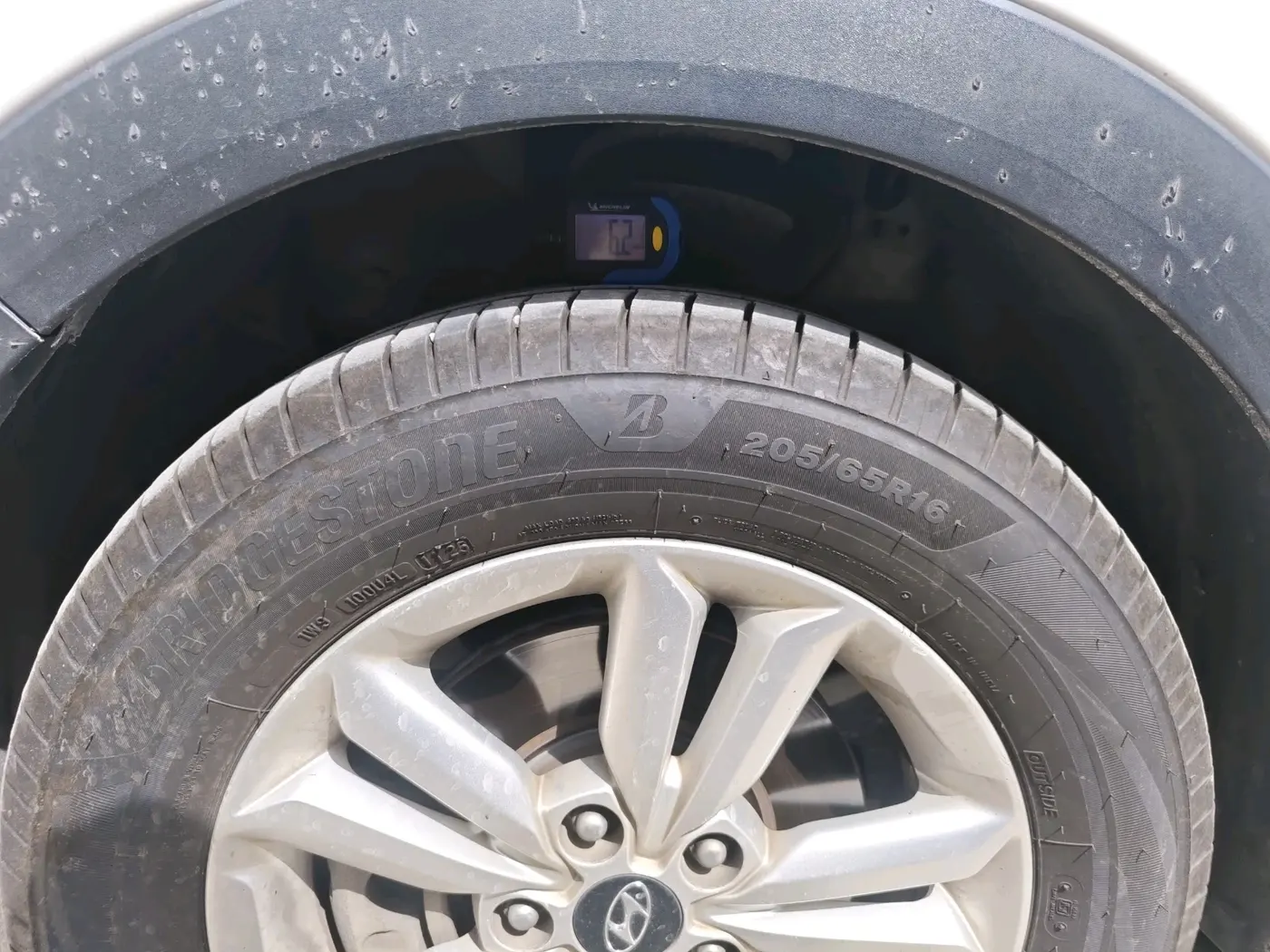 2016 Hyundai Creta S PLUS 1.4 DIESEL, Diesel, Manual, 3,71,673 km, tyre
