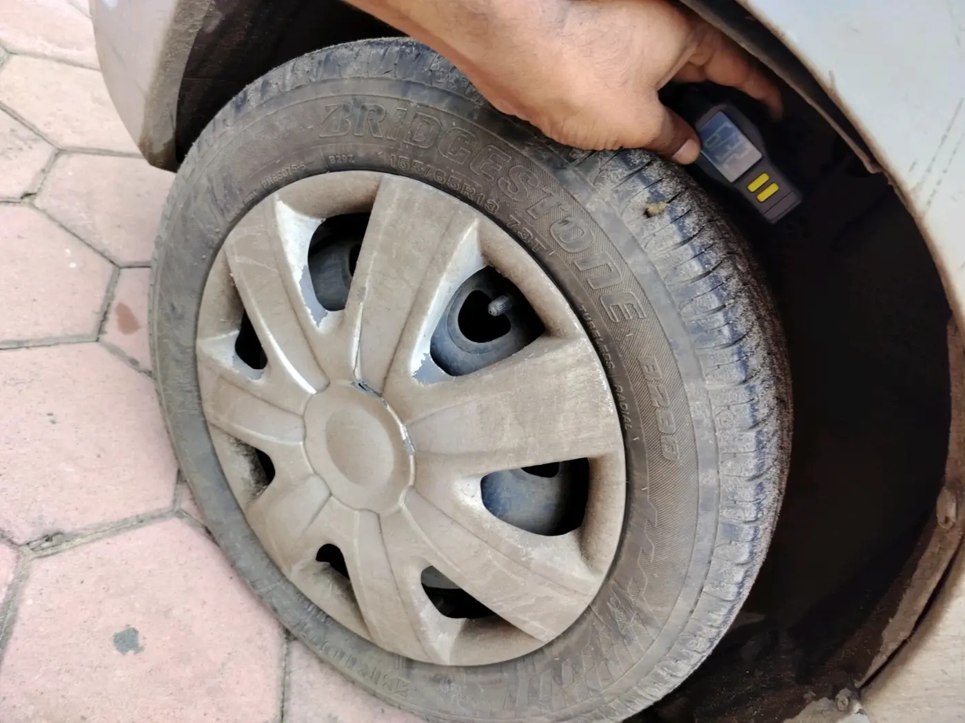 2016 Maruti Alto K10 VXI AMT, Petrol, Automatic, 99,790 km, tyre