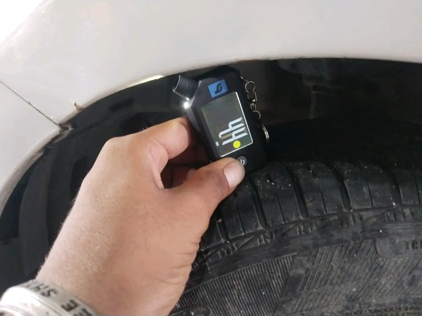 2016 Maruti Celerio VXI, CNG, Manual, 74,778 km, tyre