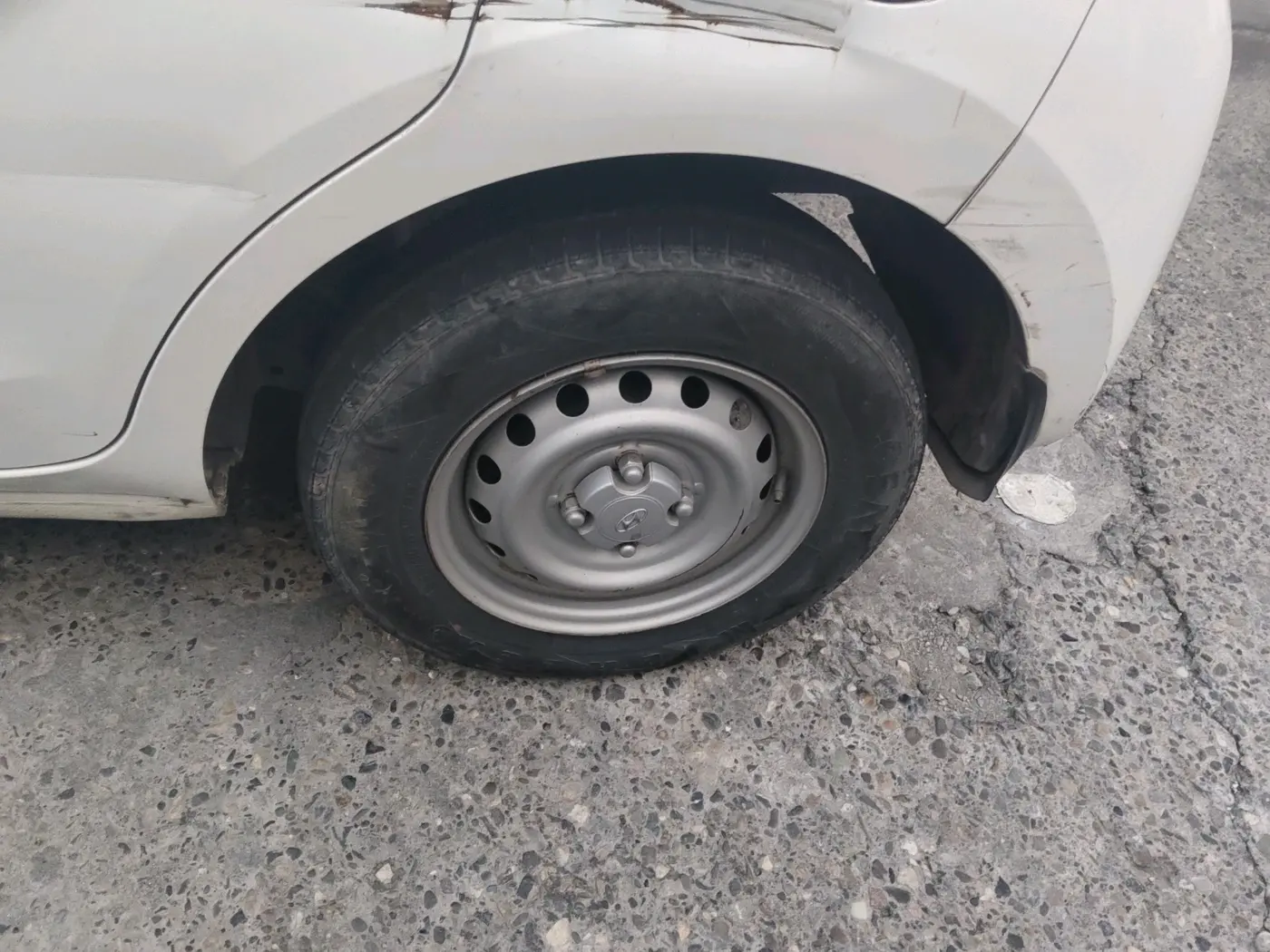 2019 Hyundai NEW SANTRO MAGNA, Petrol, Manual, 49,589 km, tyre