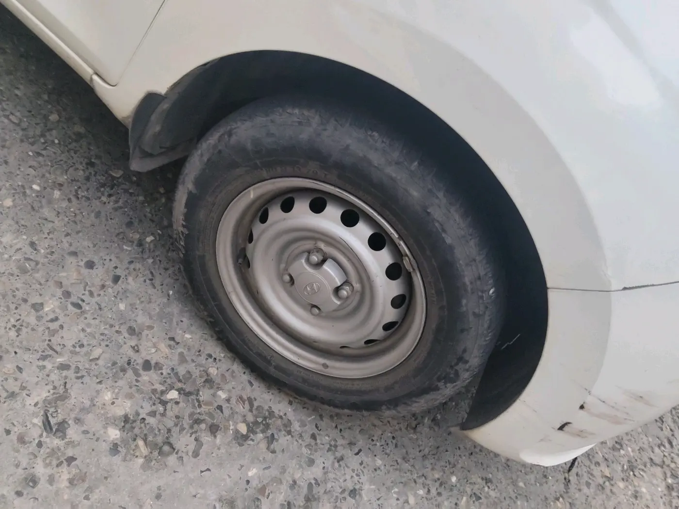 2019 Hyundai NEW SANTRO MAGNA, Petrol, Manual, 49,589 km, tyre