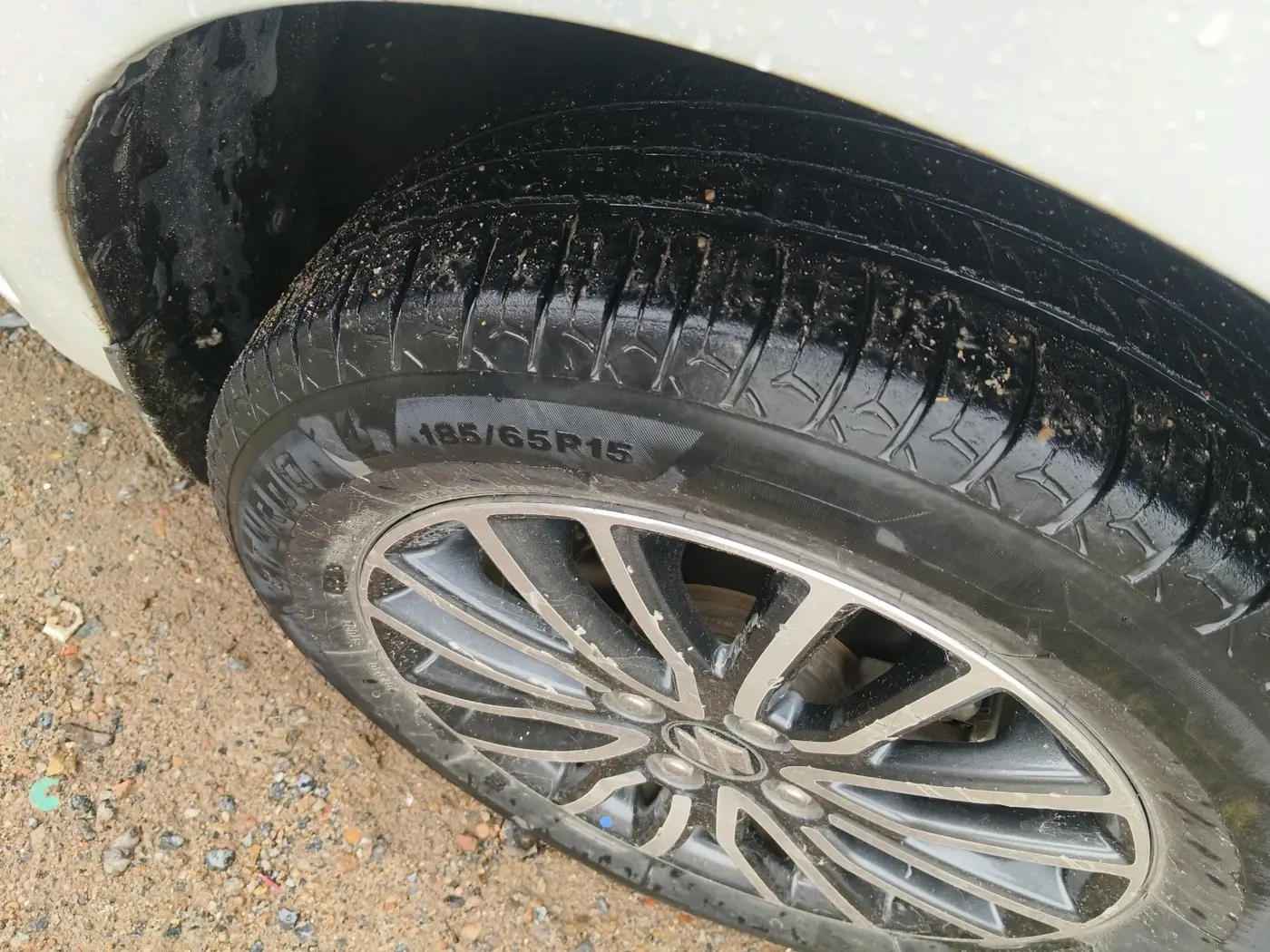 2019 Maruti Dzire ZXI PLUS, Petrol, Manual, 46,913 km, tyre