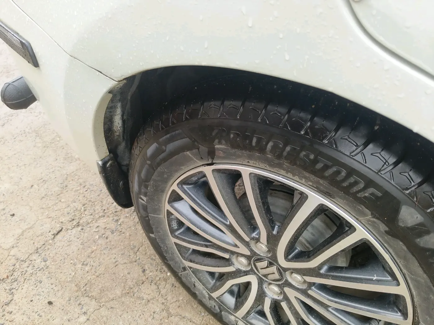 2019 Maruti Dzire ZXI PLUS, Petrol, Manual, 46,913 km, tyre
