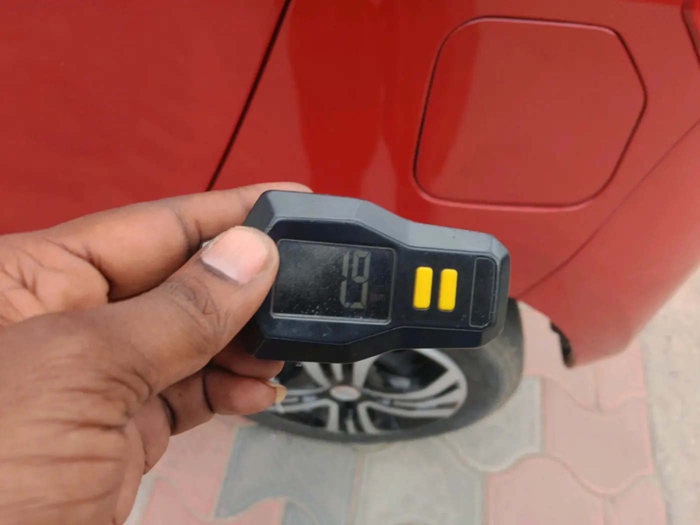 2017 Maruti Celerio ZXI AMT, Petrol, Automatic, 42,816 km, tyre