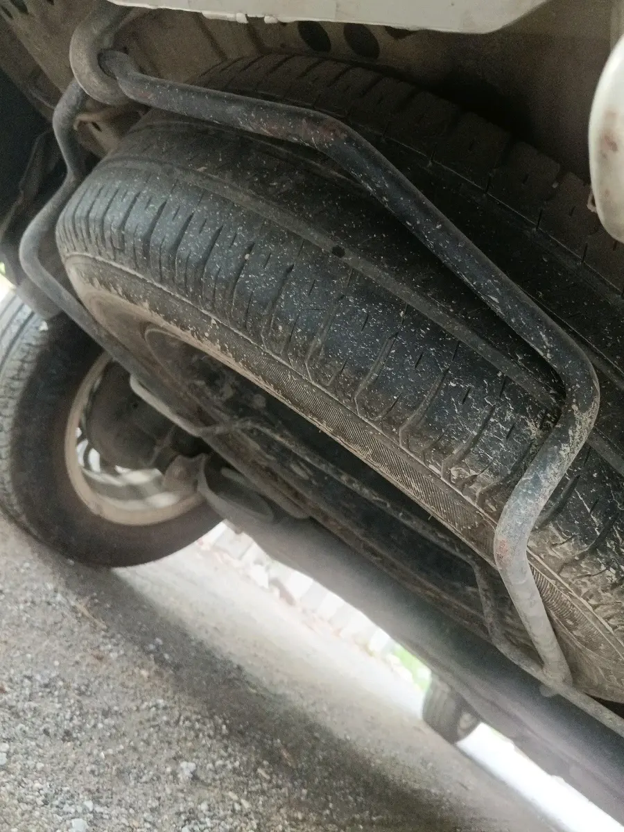2021 Maruti Ertiga VXI CNG, CNG, Manual, 1,11,242 km, tyre