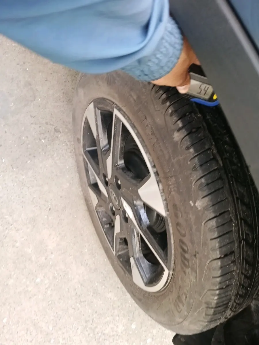 2025 Tata PUNCH Creative Plus, Petrol, Manual, 7,192 km, tyre