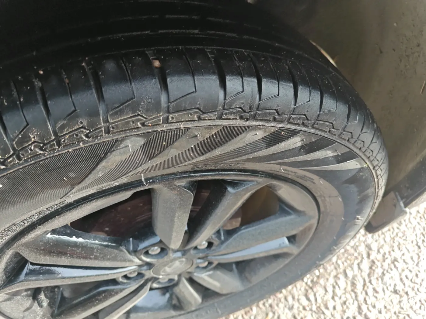 2018 Hyundai Creta SX PLUS 1.6 PETROL, Petrol, Manual, 1,90,421 km, tyre