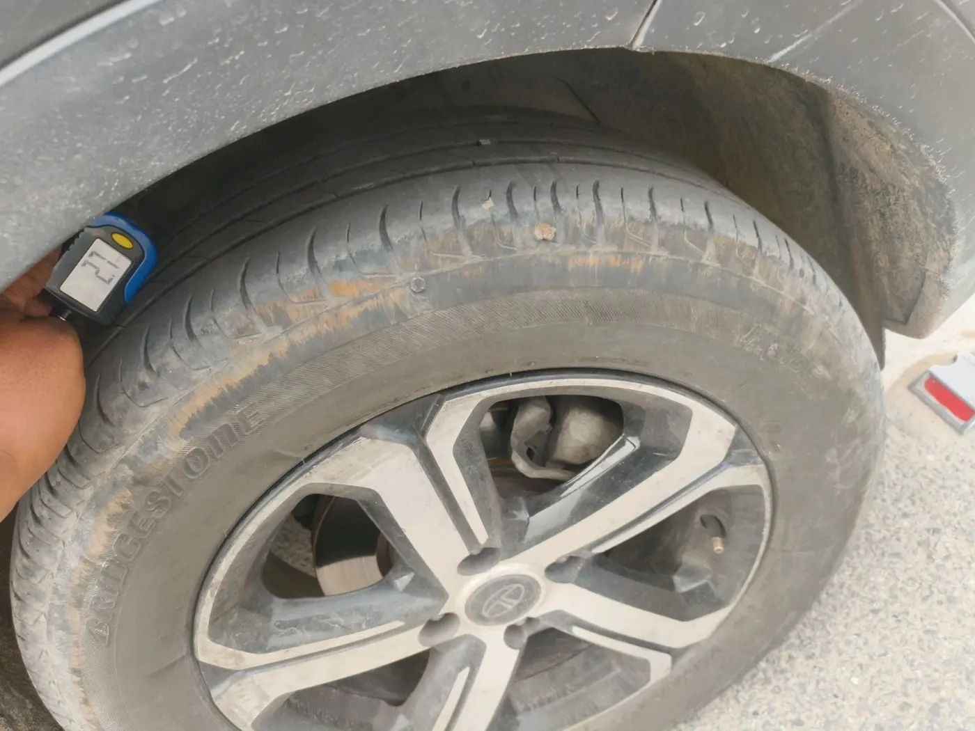 2021 Tata NEXON XZA PLUS PETROL, Petrol, Automatic, 82,421 km, tyre