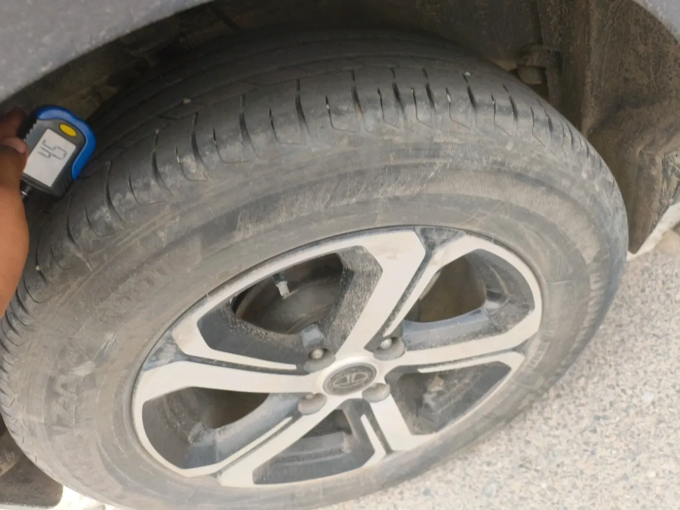 2021 Tata NEXON XZA PLUS PETROL, Petrol, Automatic, 82,421 km, tyre