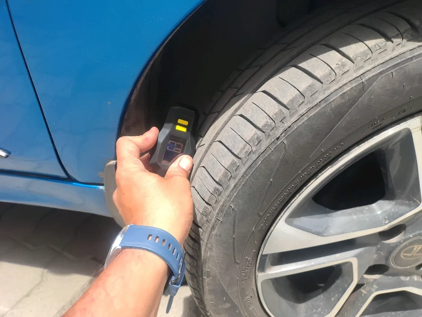 2019 Tata Tiago XZ PLUS PETROL, Petrol, Manual, 41,720 km, tyre