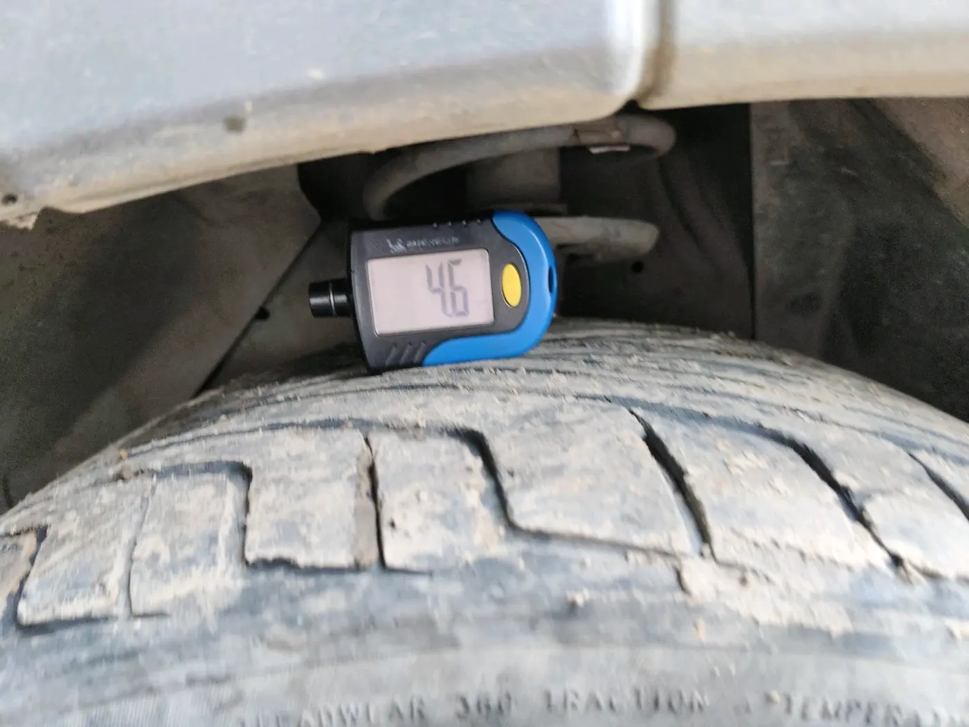 2023 Maruti BREZZA VXI, Petrol, Manual, 51,423 km, tyre