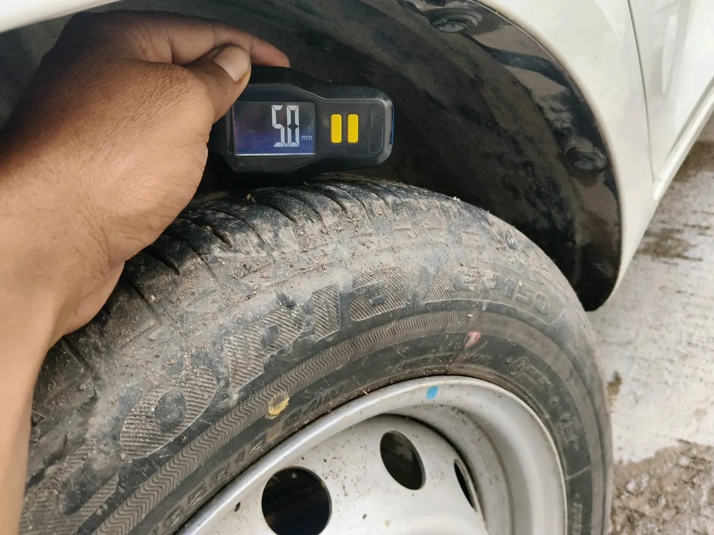 2023 Maruti IGNIS SIGMA 1.2, Petrol, Manual, 9,426 km, tyre
