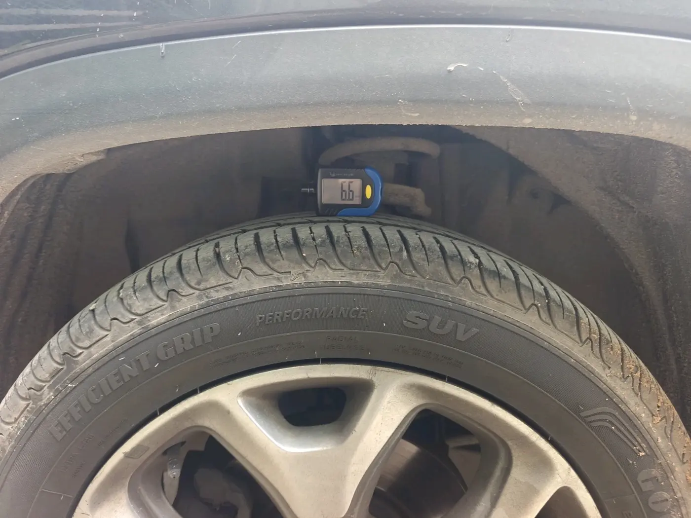 2018 Jeep Compass LIMITED PLUS PETROL AT, Petrol, Automatic, 74,656 km, tyre