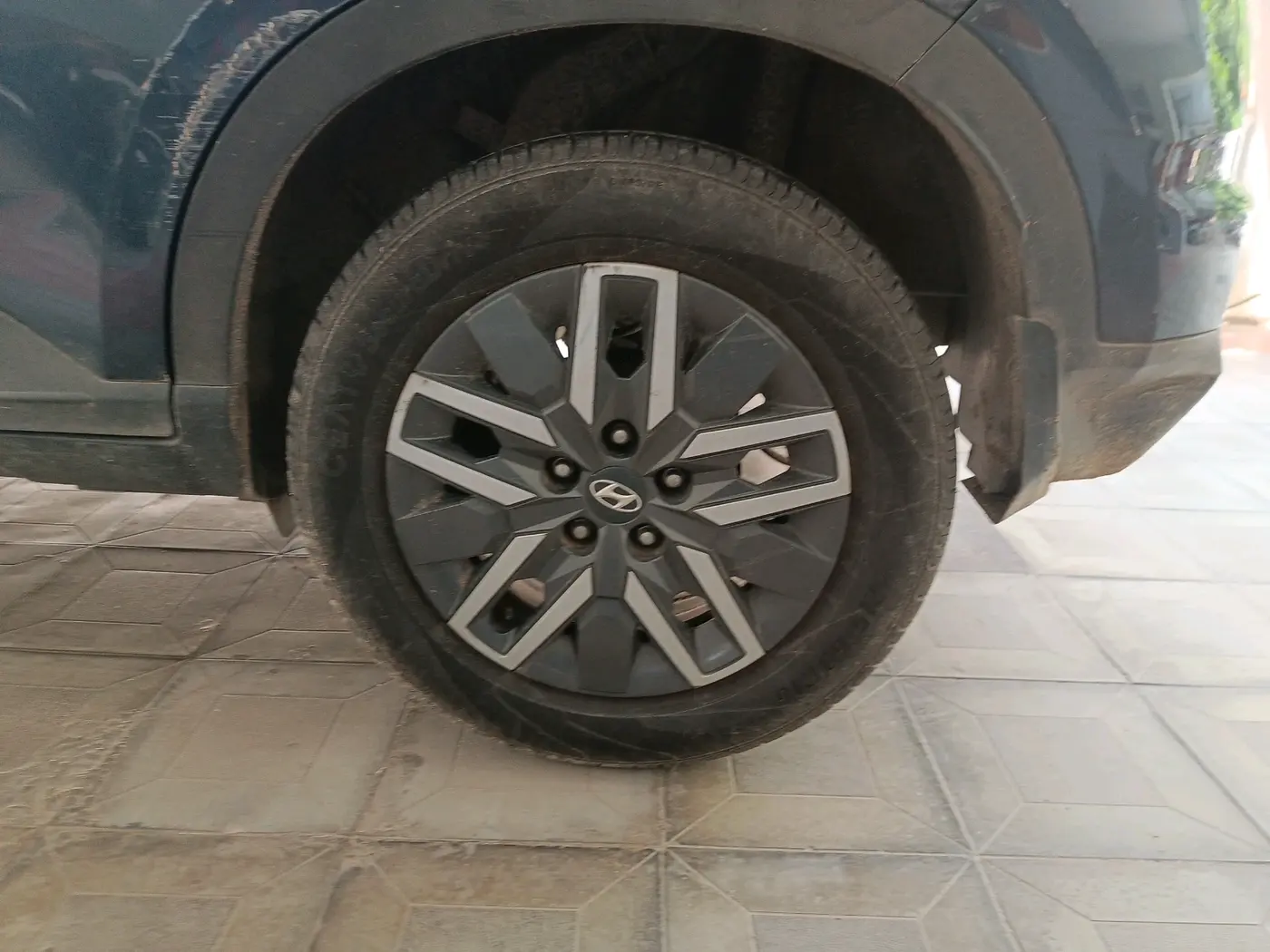 2022 Hyundai VENUE SX 1.5 CRDI, Diesel, Manual, 88,694 km, tyre