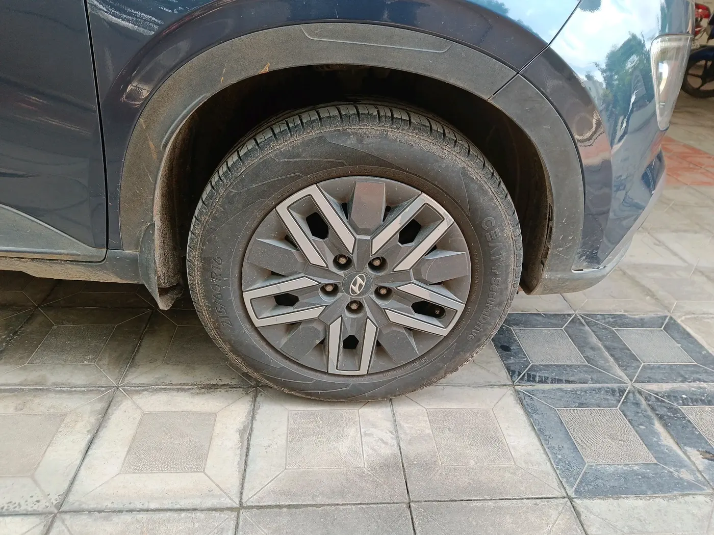 2022 Hyundai VENUE SX 1.5 CRDI, Diesel, Manual, 88,694 km, tyre