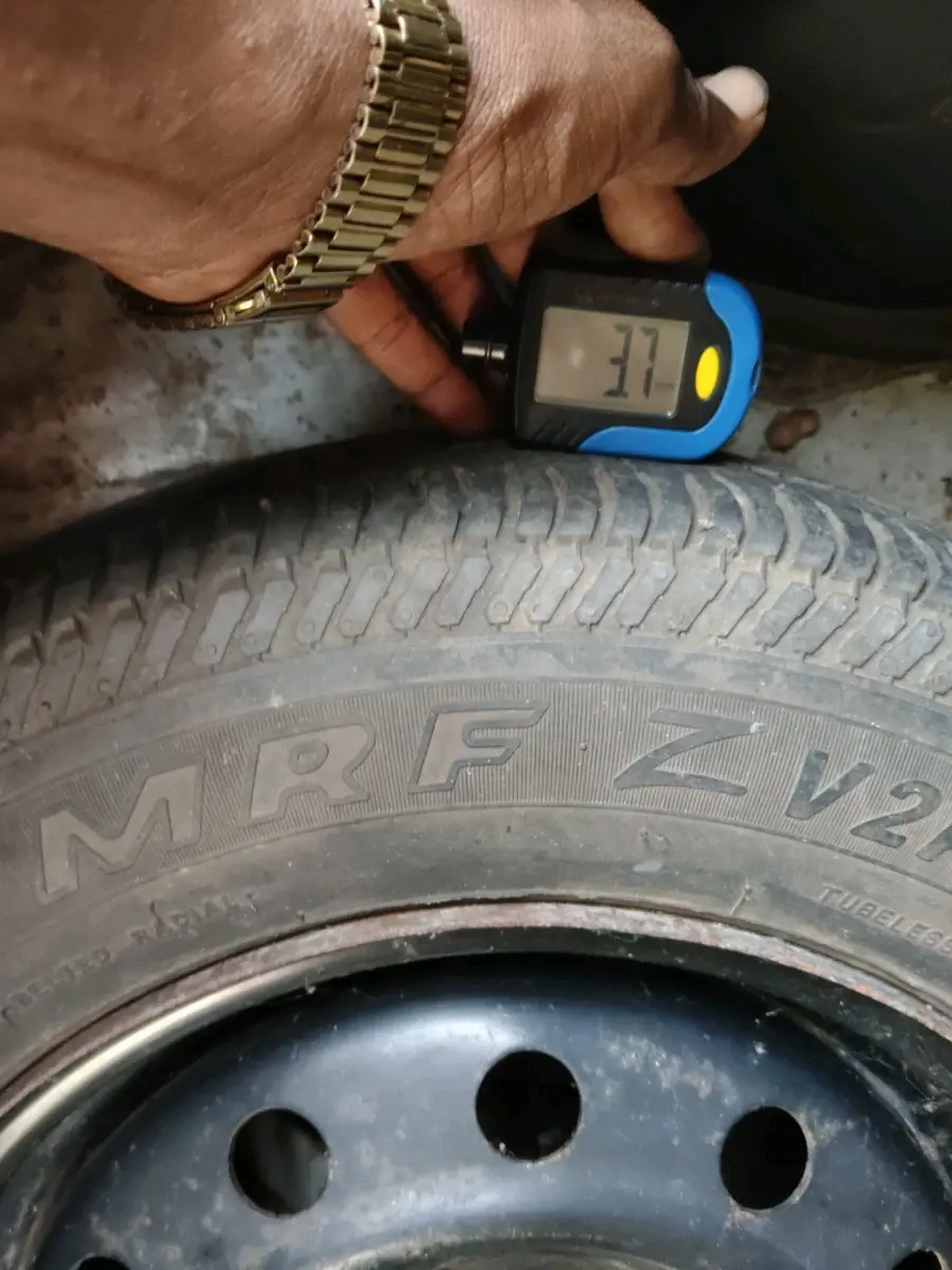 2016 Maruti Ritz LDI, Diesel, Manual, 81,885 km, tyre
