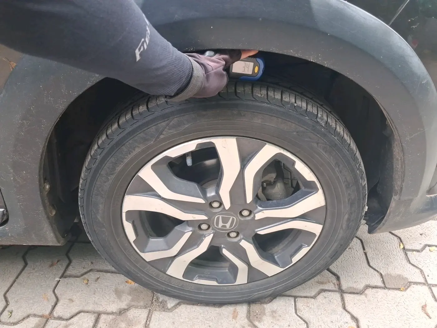 2018 Honda WR-V 1.2L I-VTEC VX MT, CNG, Manual, 98,735 km, tyre