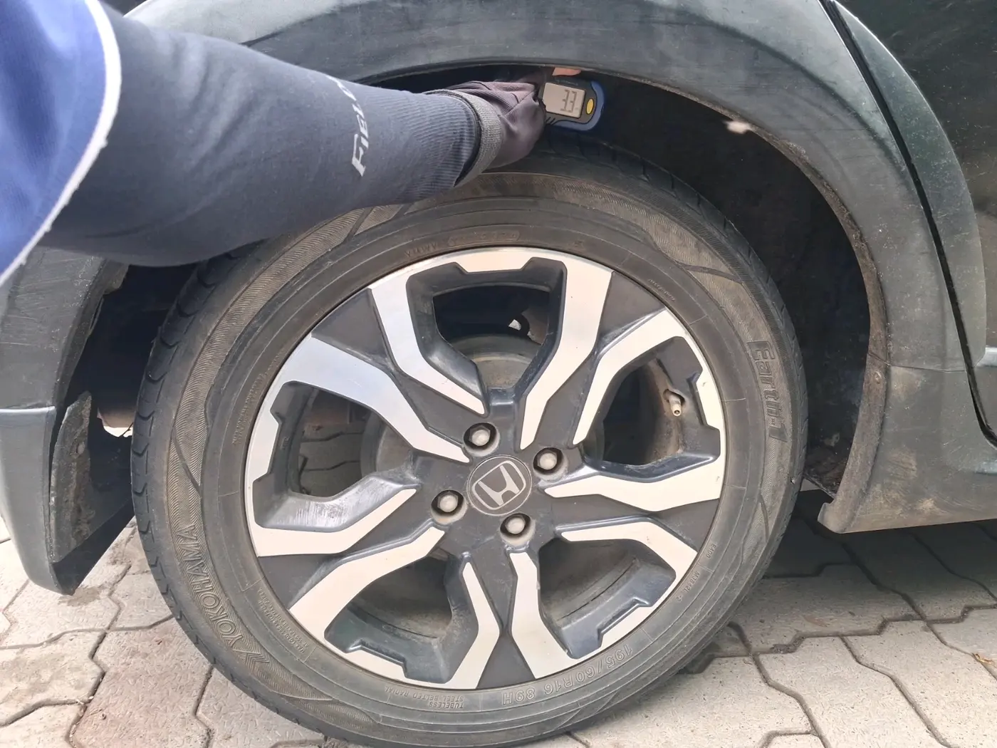 2018 Honda WR-V 1.2L I-VTEC VX MT, CNG, Manual, 98,735 km, tyre