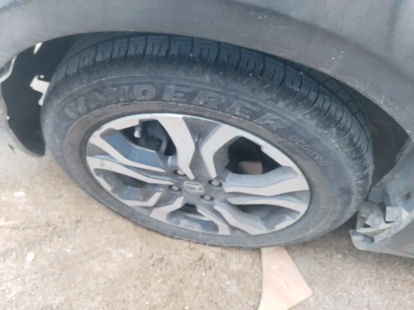 2018 Honda WR-V 1.5L I-DTEC VX MT, Diesel, Manual, 1,23,371 km, tyre