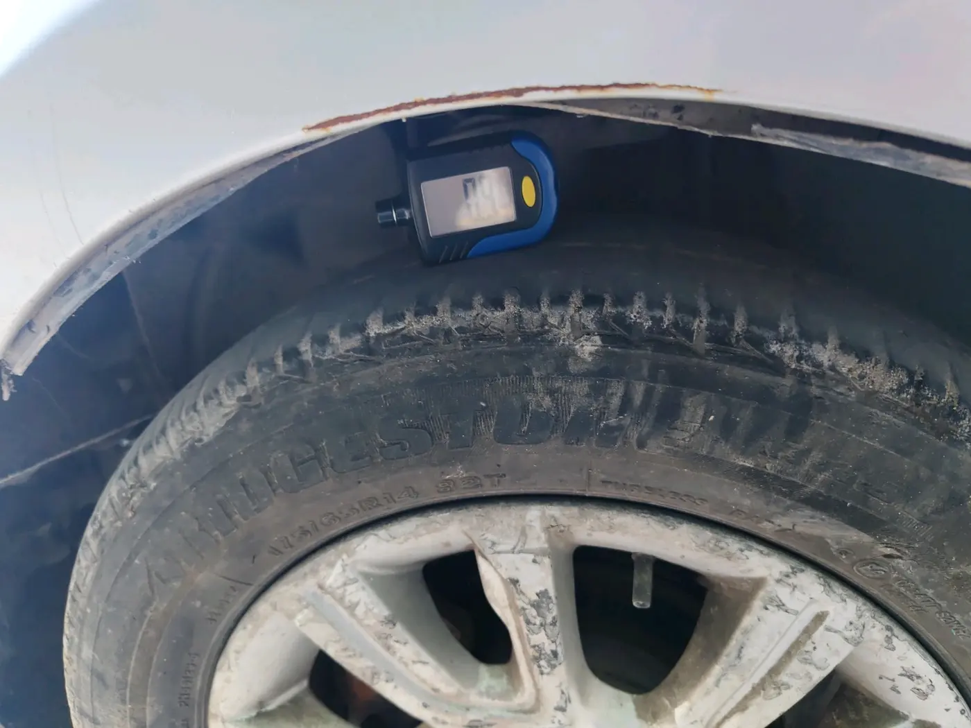 2018 Tata Tiago XZA PETROL, Petrol, Automatic, 60,967 km, tyre