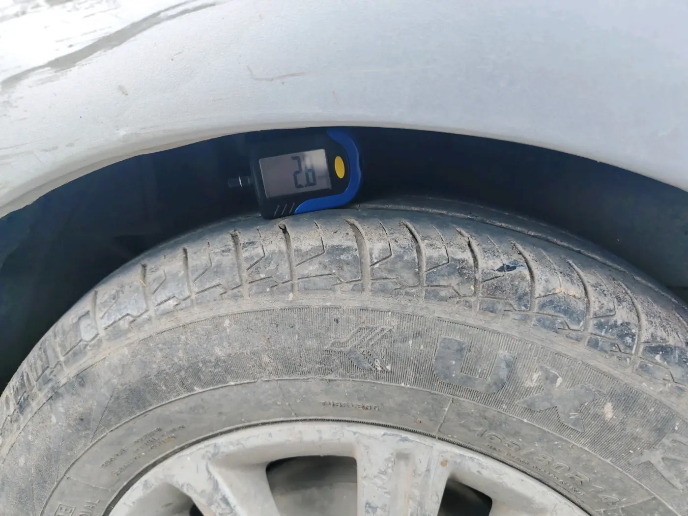 2018 Tata Tiago XZA PETROL, Petrol, Automatic, 60,967 km, tyre