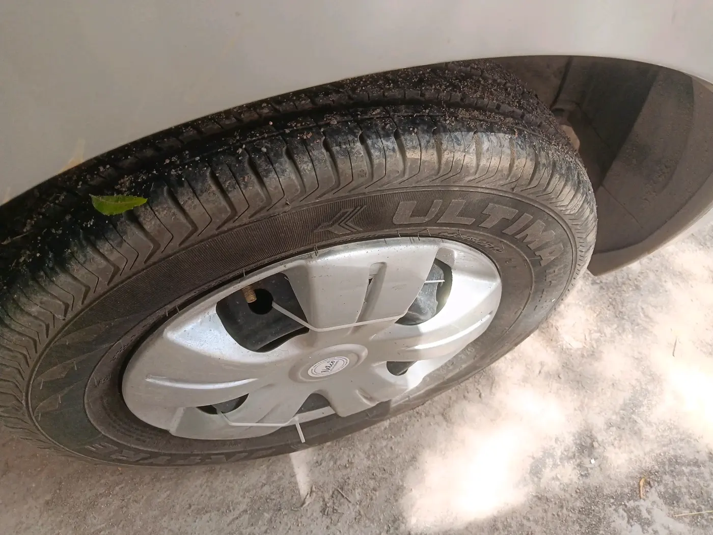 2019 Maruti Alto 800 LXI, Petrol, Manual, 64,778 km, tyre