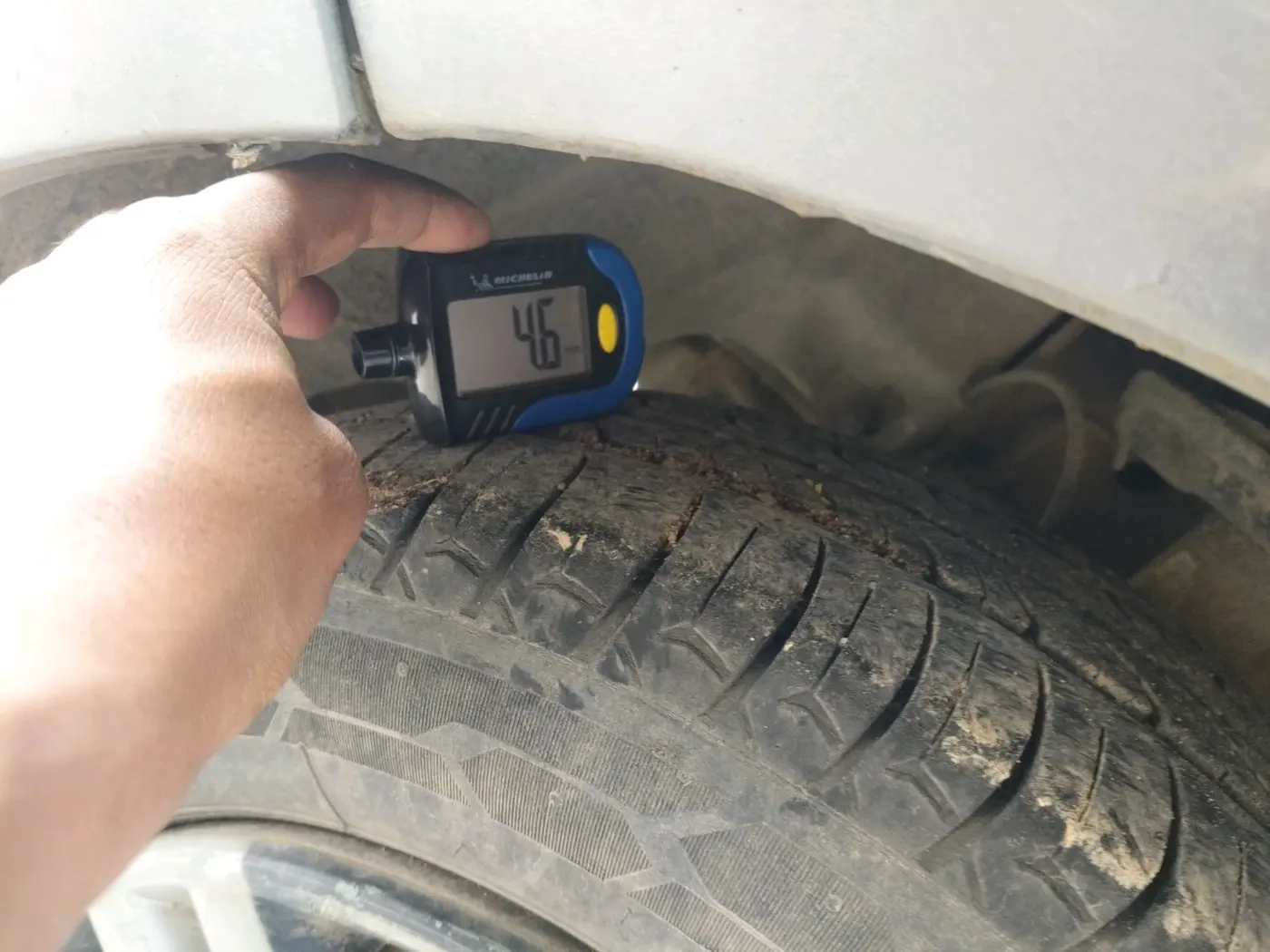 2019 Tata Tiago XZ PETROL, CNG, Manual, 1,98,182 km, tyre