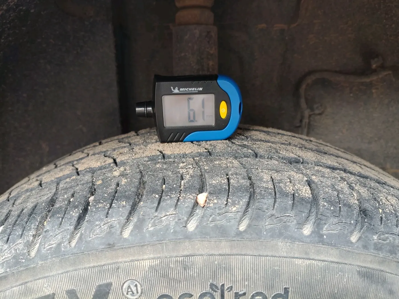 2021 Tata ALTROZ XZ PETROL, Petrol, Manual, 13,725 km, tyre